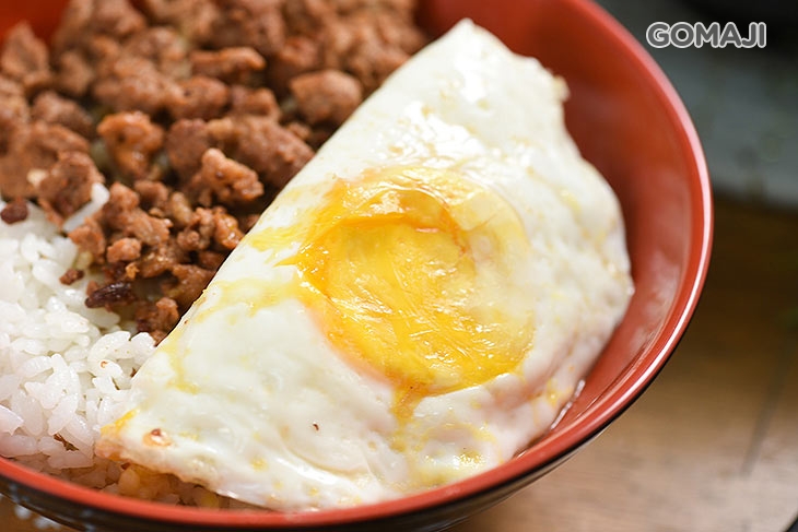 滷肉飯