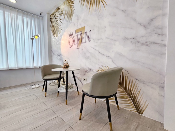 Queen7 Beauty hair salon