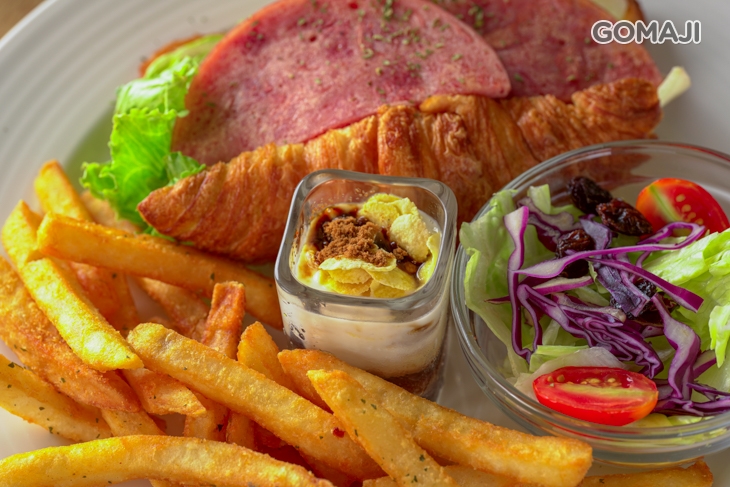 厚切火腿起司滑蛋可頌