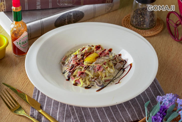 月見奶油培根義大利麵細扁麵