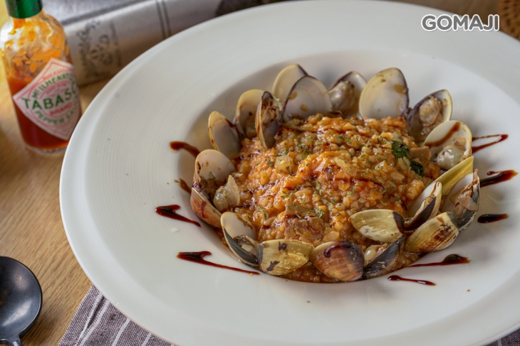 塔香蛤蜊茄汁燉飯