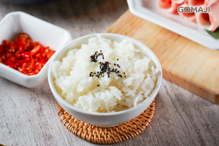 白飯一碗