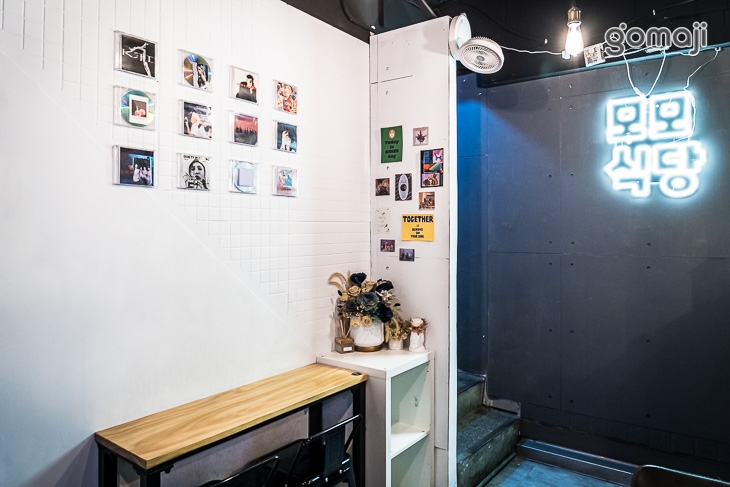 摸摸韓食堂 모모식당(台中一中店)