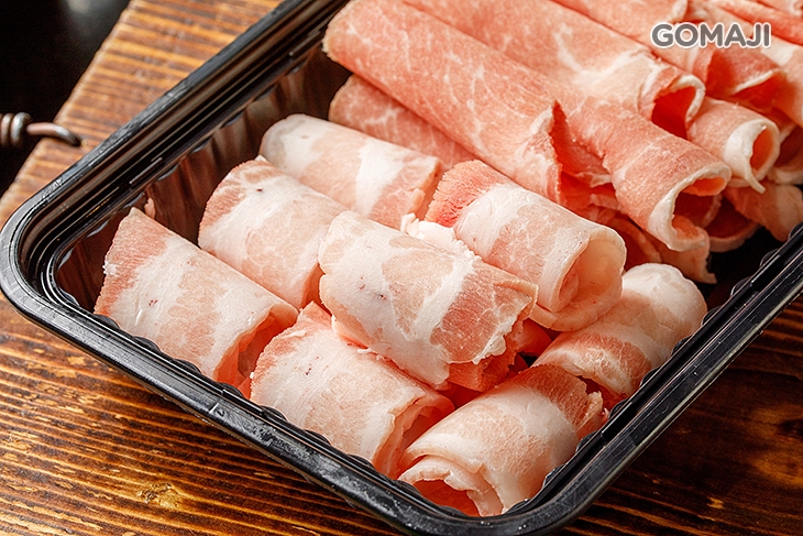 梅花豬一份 + 五花豬一份