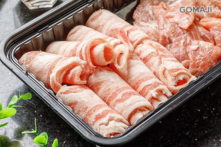 松阪豬一份 + 五花羊一份