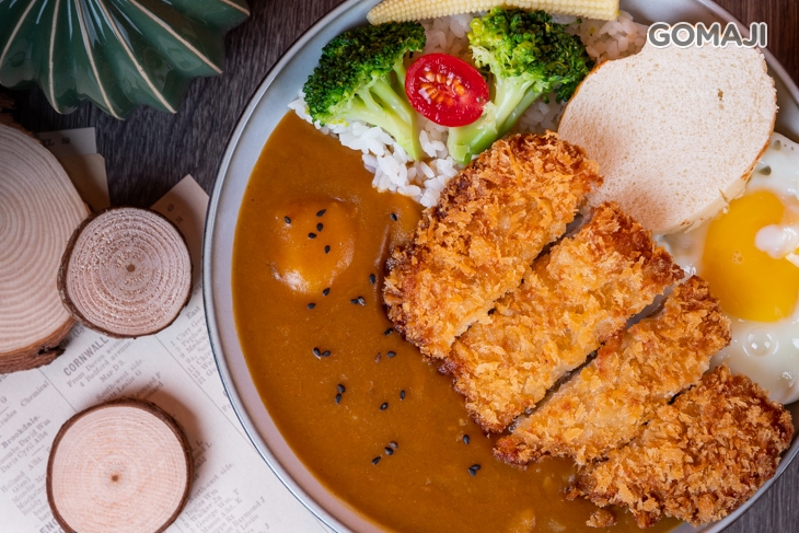 炸豬排咖喱飯