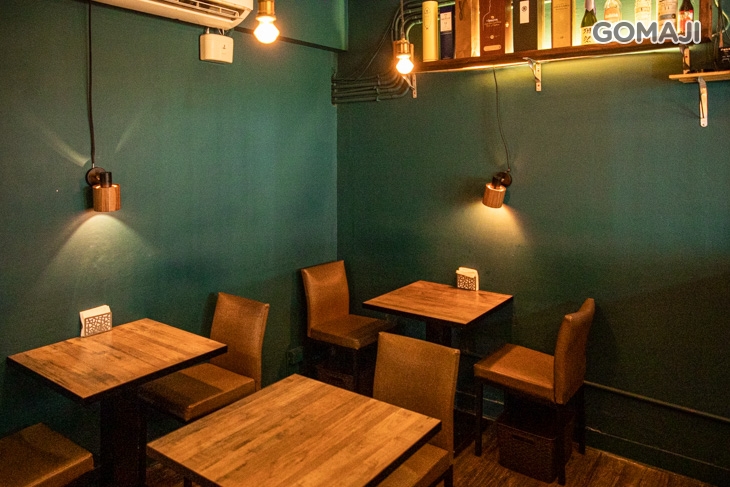 黑瓶小酒館