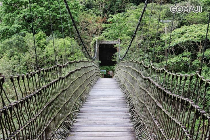 富源吊橋 
