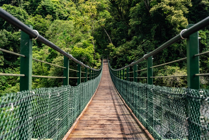 富源吊橋
