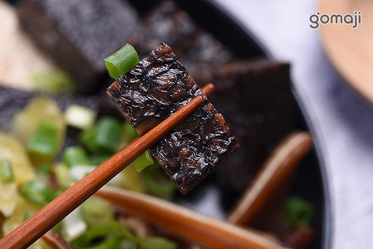 大溪黑豆干/豬耳朵/米血糕/豆皮