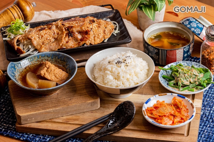 貓仔味噌豚燒肉定食