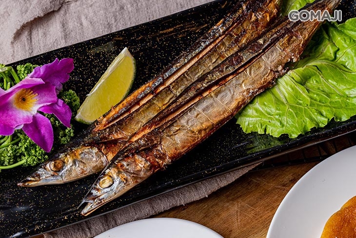 烤秋刀魚