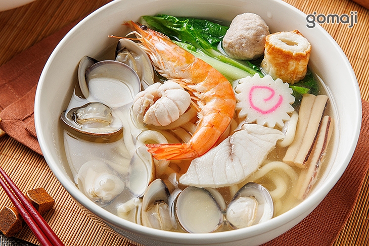 鍋燒海鮮烏龍麵