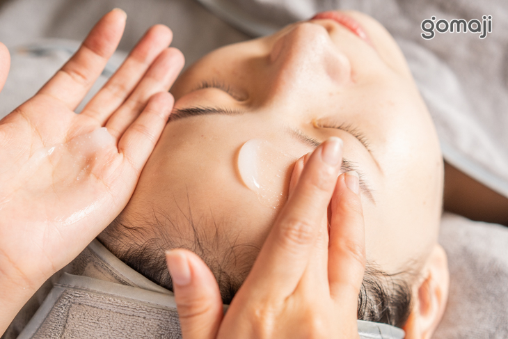 臉部溫和去角質