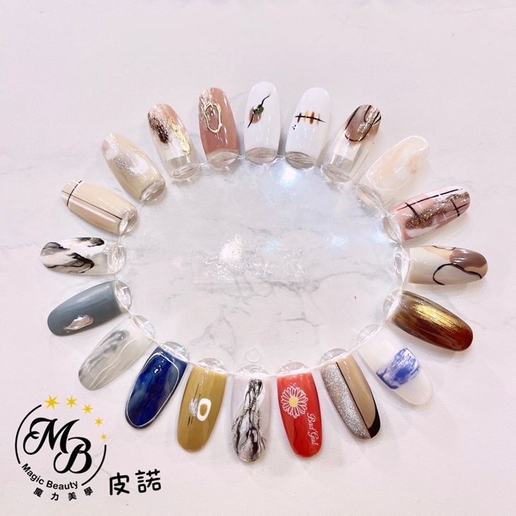 設計款美甲