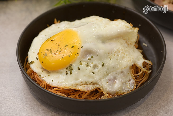 古早味剁椒雞絲拌麵