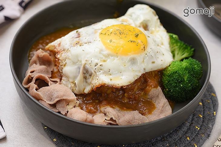 豬肉咖哩飯