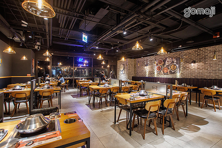 兩餐두끼韓國年糕火鍋吃到飽(新店店) 