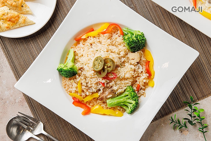 墨西哥辣椒嫩雞燉飯