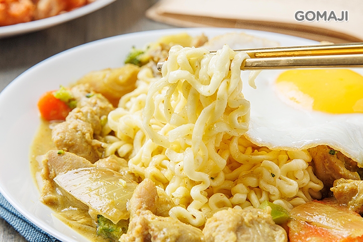 青咖哩雞肉麵
