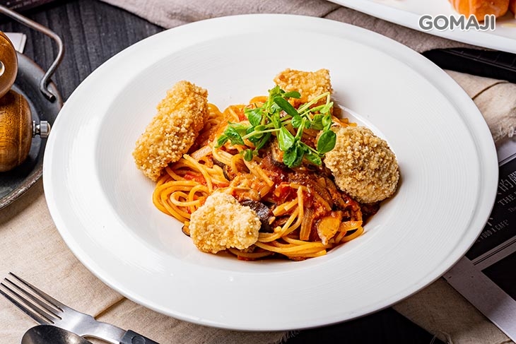 英倫炸魚紅醬義大利麵