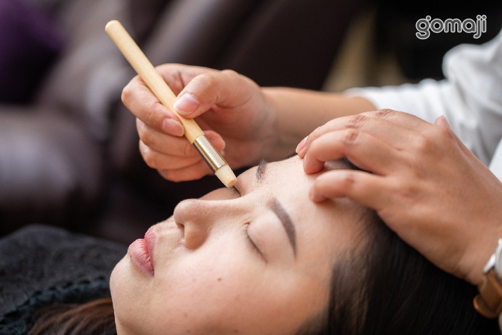 眼周真睫毛清潔