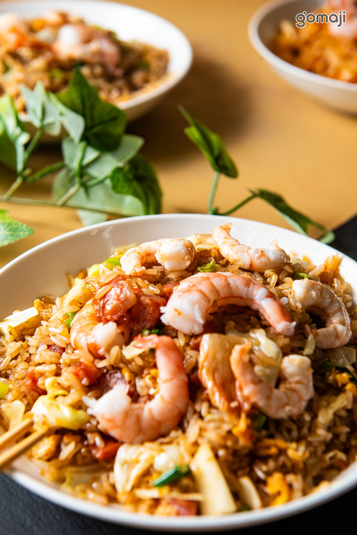  泡菜香腸蝦仁炒飯