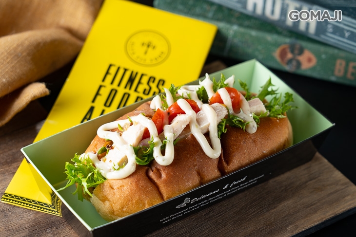 舒肥嫩雞胸潛艇堡