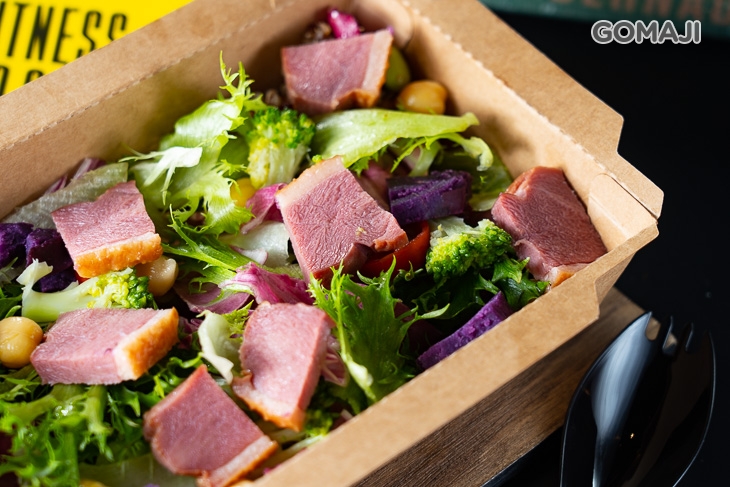 藜麥毛豆櫻桃鴨胸鮮蔬沙拉