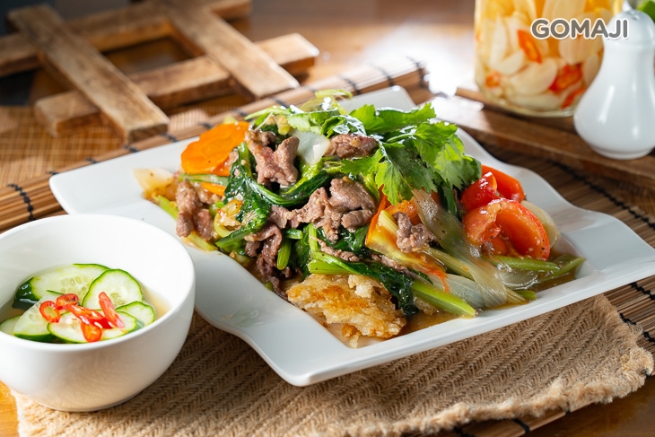 招牌酥脆炒牛肉河粉