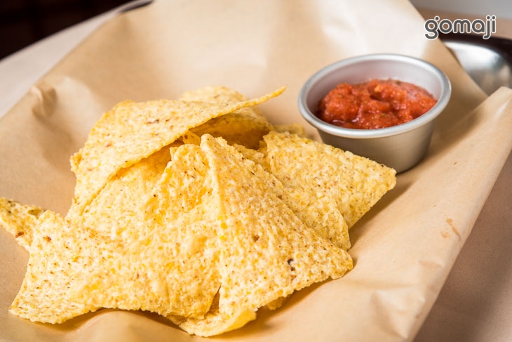 墨西哥薯片(附莎莎醬)