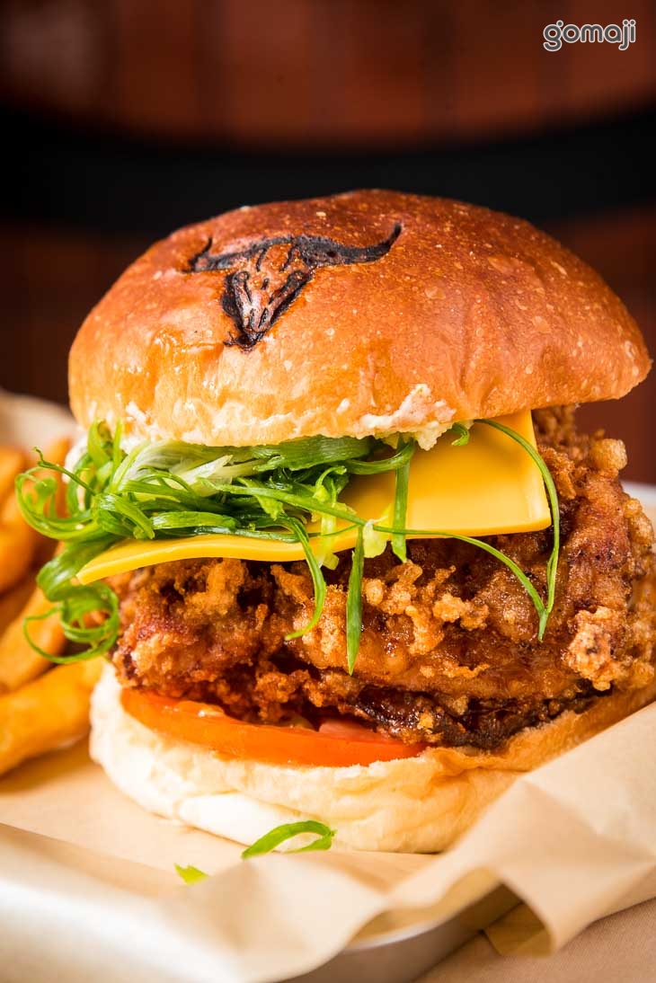 炸雞起司漢堡