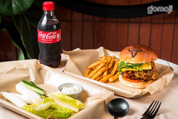  A.赤翼慶開幕首推單人餐 