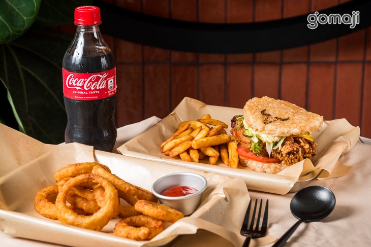  A.赤翼慶開幕首推單人餐 