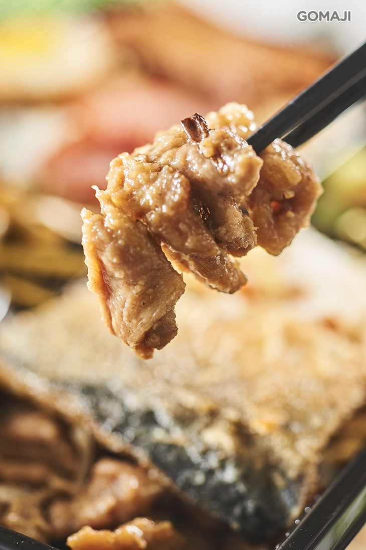 豪華雞丁鯖魚雙拼飯