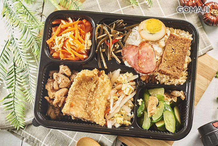 豪華雞丁鱈魚雙拼飯