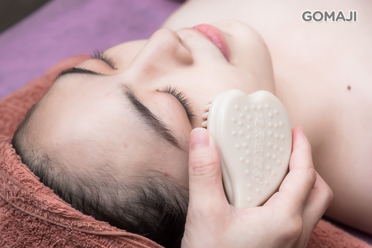 心形氣刷連動面部小臉