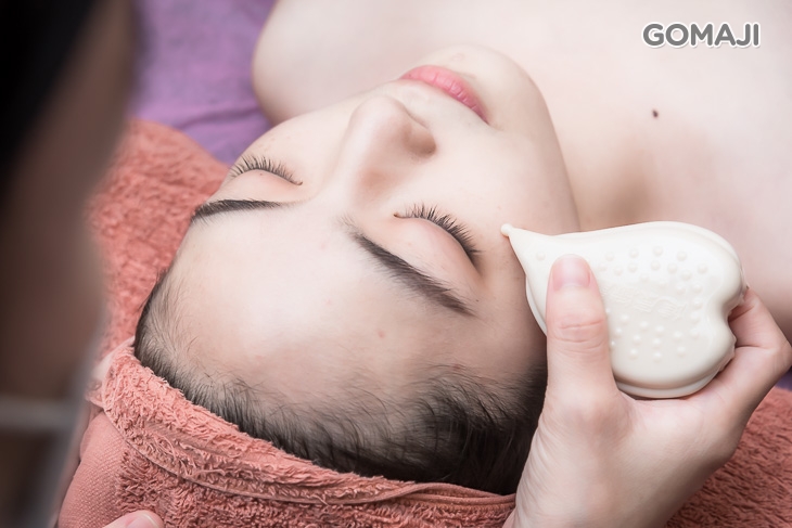 心形氣刷連動面部小臉