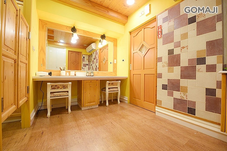 Jolly喬麗美妍SPA