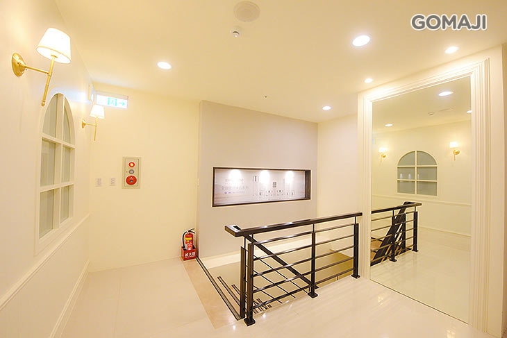 Jolly喬麗美妍SPA