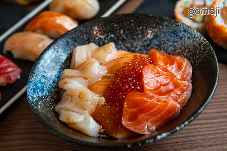 鮭貝丼