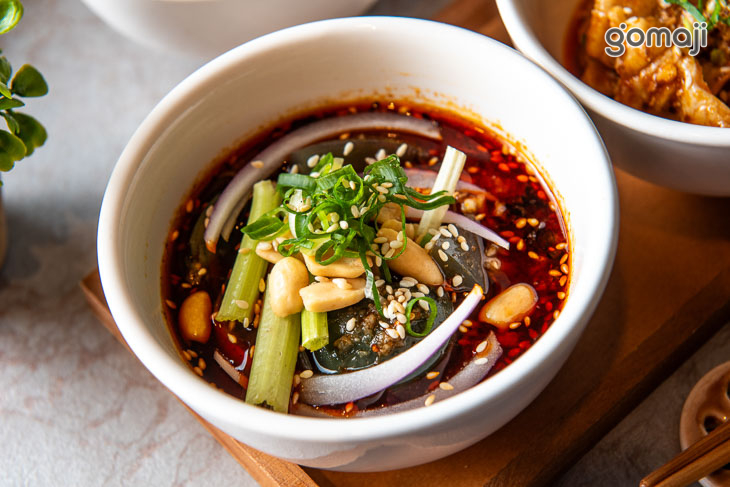 行家菜：蒜泥白肉/感動皮蛋/蔣家紅燒肉