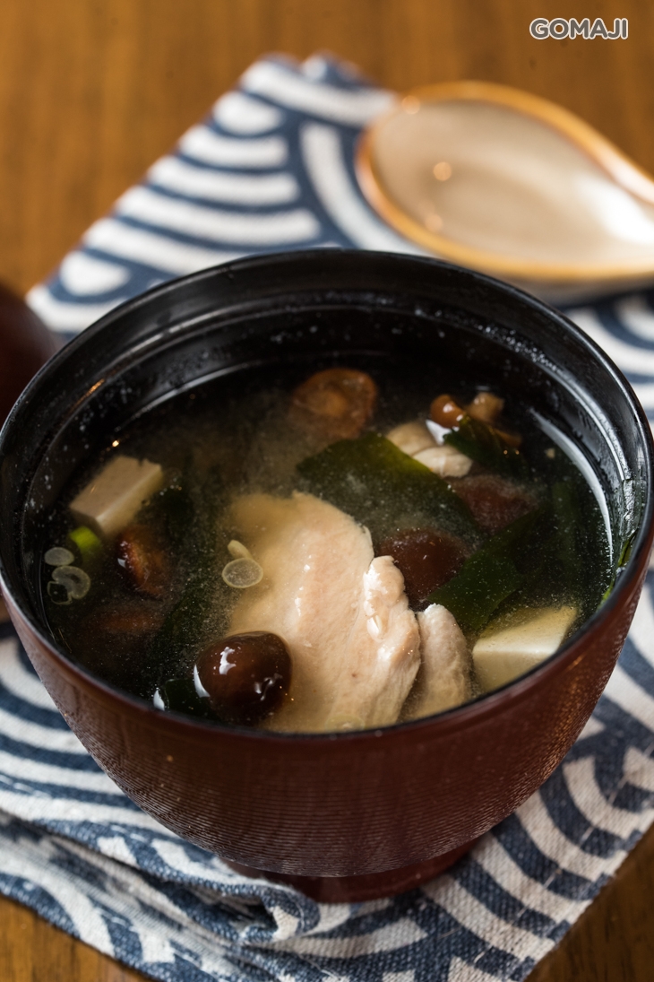 滑菇味曾湯一份