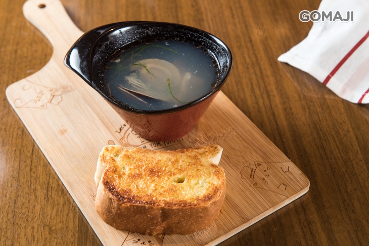 今日例湯佐手工法式蒜香麵包一份