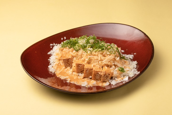 日式炸臭豆腐佐胡麻醬