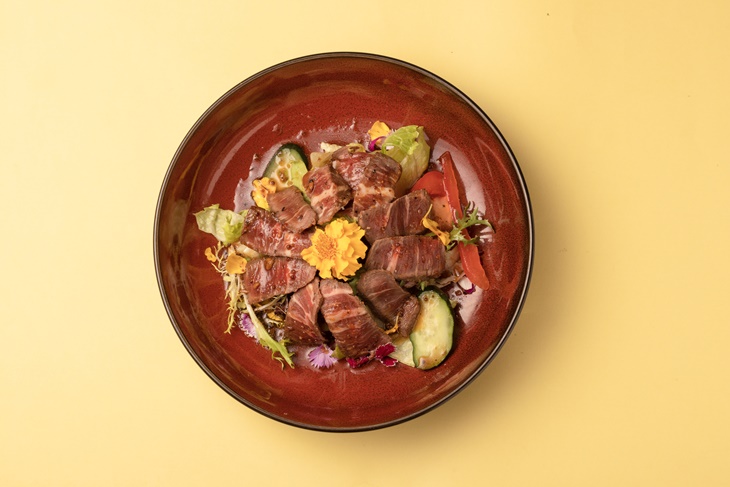 生牛肉和風沙拉 