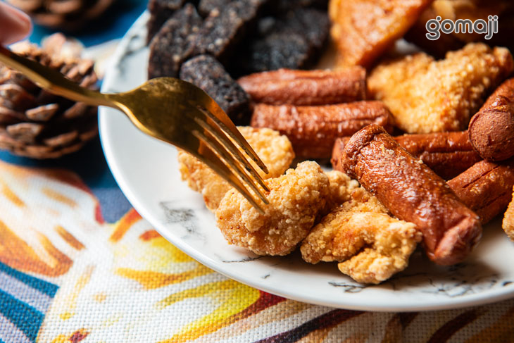 金黃鹹酥雞/手工黑輪片/手作米血/熱狗