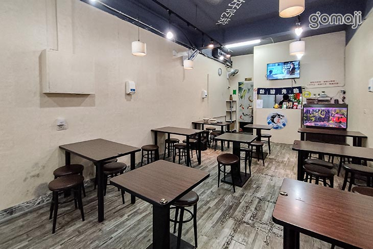 震天下 鮮蚵．蛤蠣 虱目魚專賣