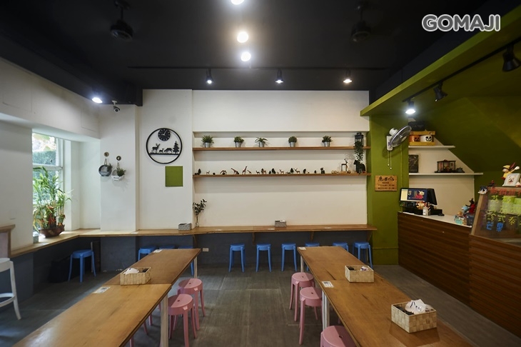 鹿仔草冰店環境