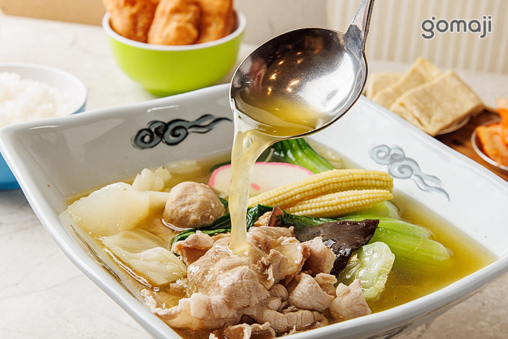 黃金雞湯鍋-豬肉-白飯